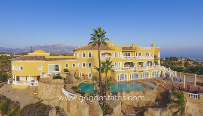 Te koop - Huis - Vrijstaande Villa - La Nucía - La Nucia Centro