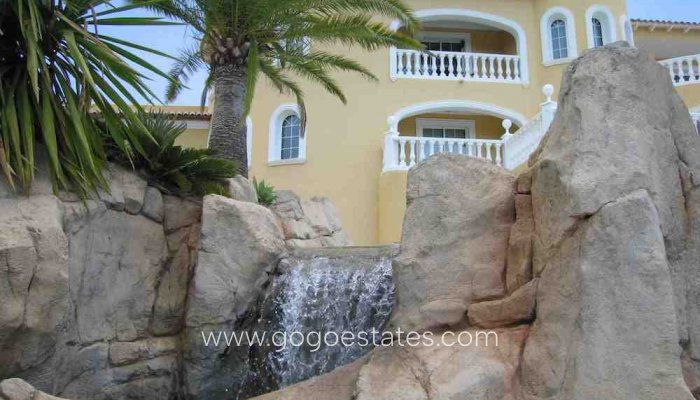 Te koop - Huis - Vrijstaande Villa - La Nucía - La Nucia Centro