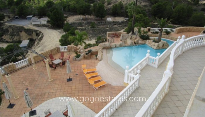 Te koop - Huis - Vrijstaande Villa - La Nucía - La Nucia Centro