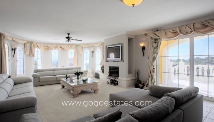 Te koop - Huis - Vrijstaande Villa - La Nucía - La Nucia Centro