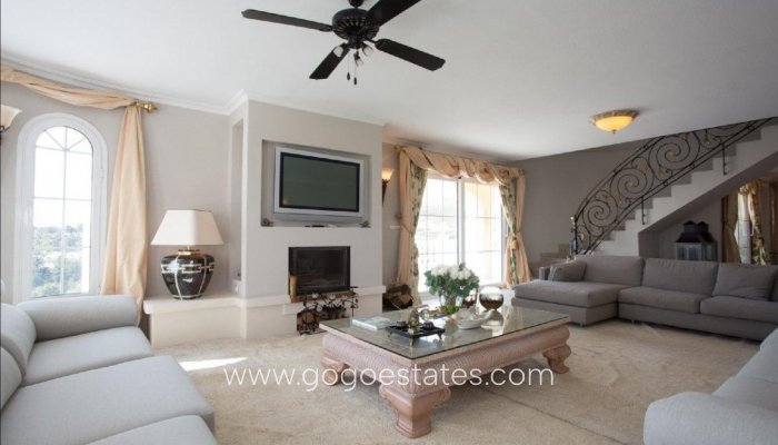 Te koop - Huis - Vrijstaande Villa - La Nucía - La Nucia Centro