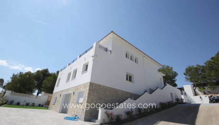 Te koop - Huis - Vrijstaande Villa - La Nucía - La Nucia Centro