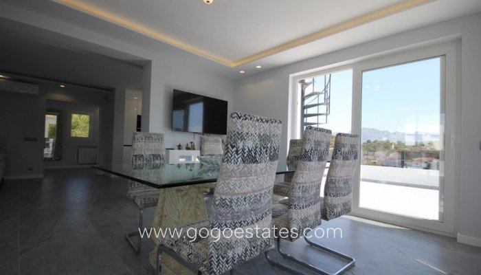 Te koop - Huis - Vrijstaande Villa - La Nucía - La Nucia Centro