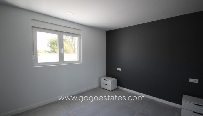 Te koop - Huis - Vrijstaande Villa - La Nucía - La Nucia Centro