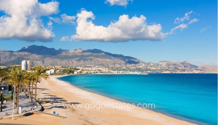 Te koop - Huis - Vrijstaande Villa - l'Alfas del Pi - Albir