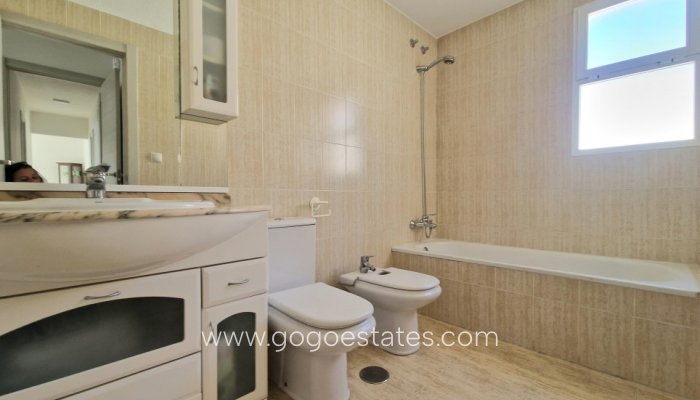 Te koop - Huis - Halfvrijstaande woning - La Nucía - La Nucia Centro