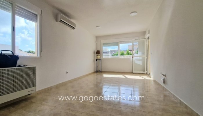 Te koop - Huis - Halfvrijstaande woning - La Nucía - La Nucia Centro