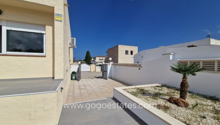 Te koop - Huis - Halfvrijstaande woning - La Nucía - La Nucia Centro