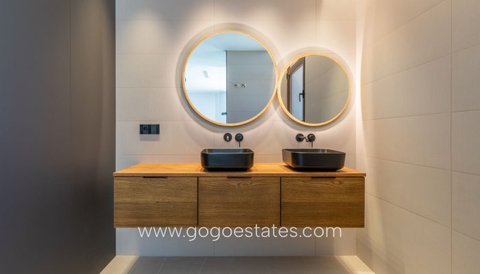 Revente - Maison - Villa Individuelle - La Nucía - La Nucia Centro