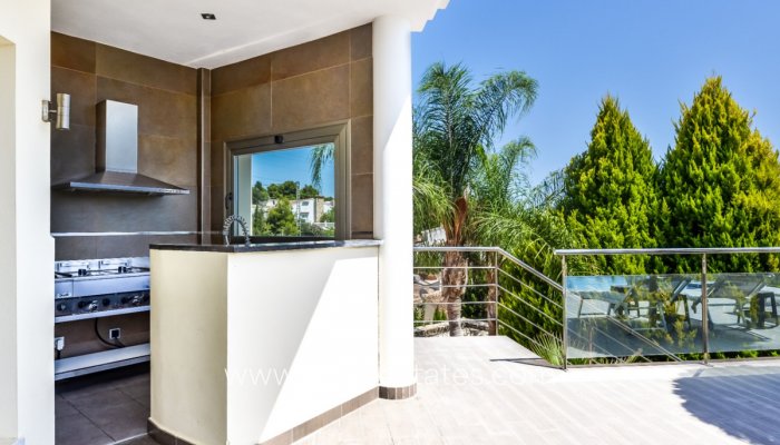 Te koop - Huis - Vrijstaande Villa - Benissa - La Fustera