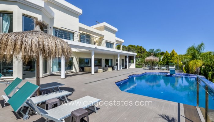 Te koop - Huis - Vrijstaande Villa - Benissa - La Fustera