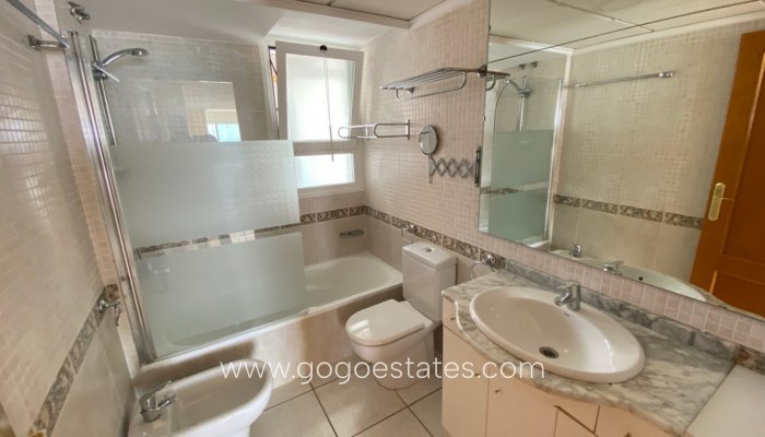 Te koop - Appartement - Appartement op de middelste verdieping - Calpe - Calpe Centro