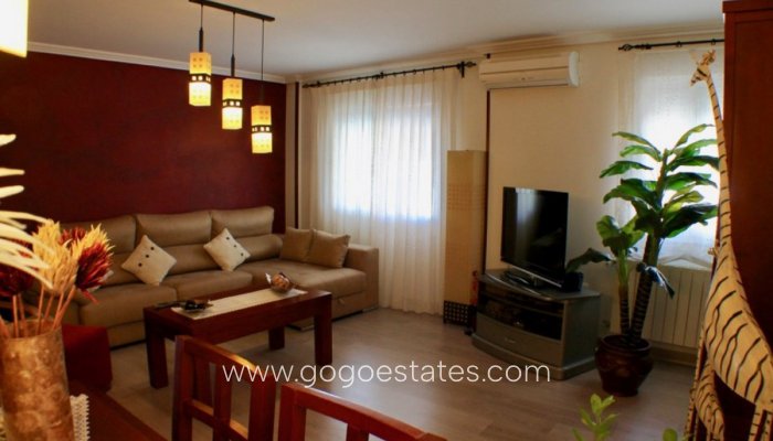 Te koop - Huis - Vrijstaande Villa - La Nucía - La Nucia Centro