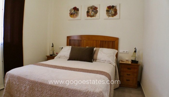 Te koop - Huis - Vrijstaande Villa - La Nucía - La Nucia Centro