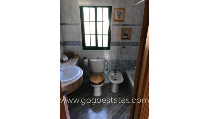 Te koop - Huis - Vrijstaande Villa - Benidorm - Benidorm Centro