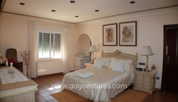 Te koop - Huis - Vrijstaande Villa - l'Alfas del Pi - L'Alfás del Pi Centro