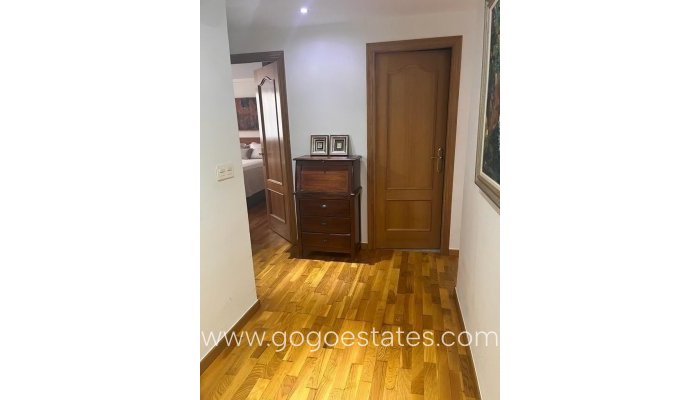 Te koop - Appartement - Appartement op de middelste verdieping - Benidorm - Benidorm Centro