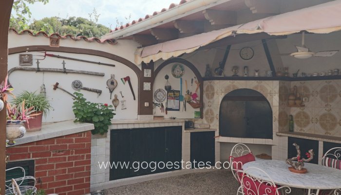 Te koop - Huis - Vrijstaande Villa - La Nucía - La Nucia Centro