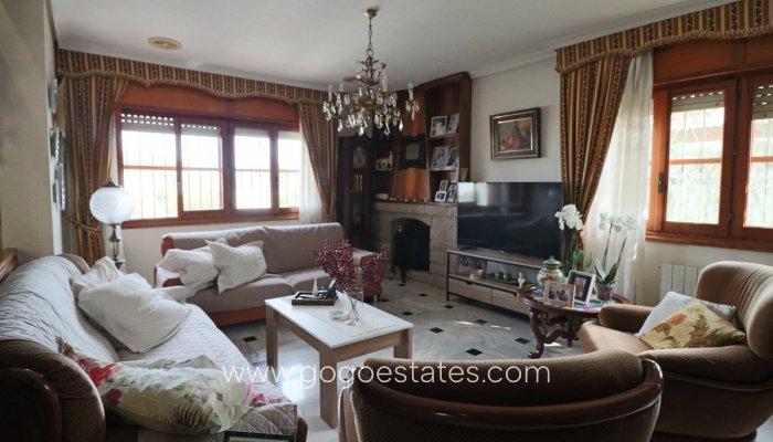 Te koop - Huis - Vrijstaande Villa - La Nucía - La Nucia Centro