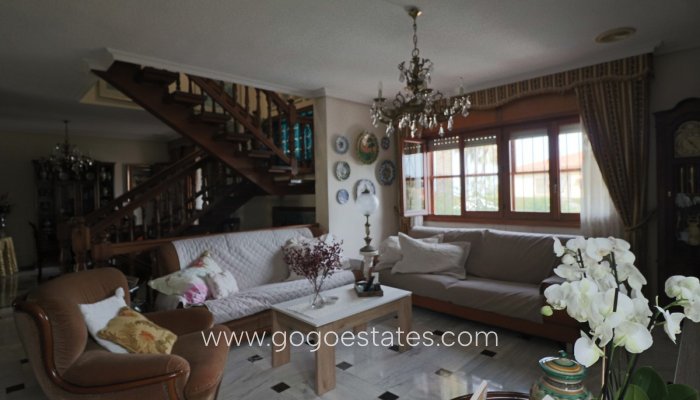 Te koop - Huis - Vrijstaande Villa - La Nucía - La Nucia Centro