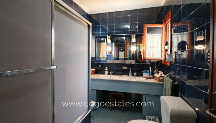 Te koop - Huis - Vrijstaande Villa - La Nucía - La Nucia Centro