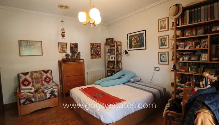 Te koop - Huis - Vrijstaande Villa - La Nucía - La Nucia Centro