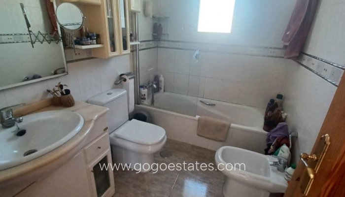 Te koop - Huis - Vrijstaande Villa - La Nucía - La Nucia Centro