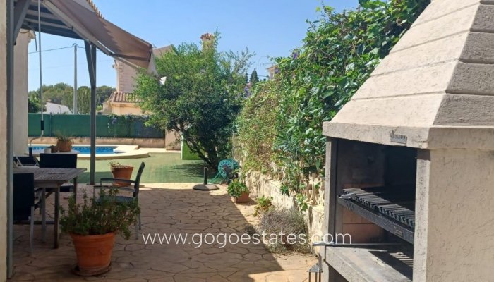 Te koop - Huis - Vrijstaande Villa - La Nucía - La Nucia Centro