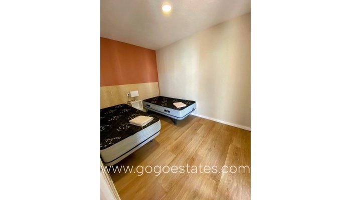 Te koop - Appartement - Appartement op de middelste verdieping - Benidorm - Benidorm Centro