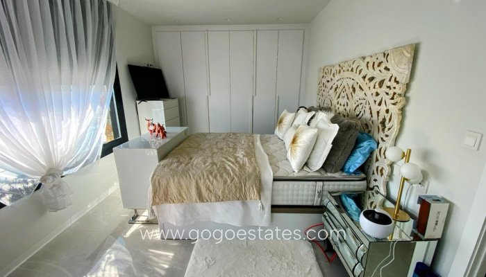 Revente - Maison - Villa Individuelle - Finestrat