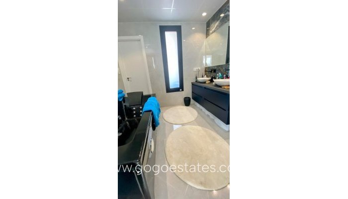 Revente - Maison - Villa Individuelle - Finestrat