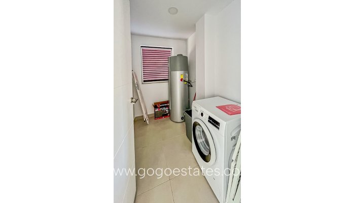 Te koop - Huis - Vrijstaande Villa - La Nucía - La Nucia Centro