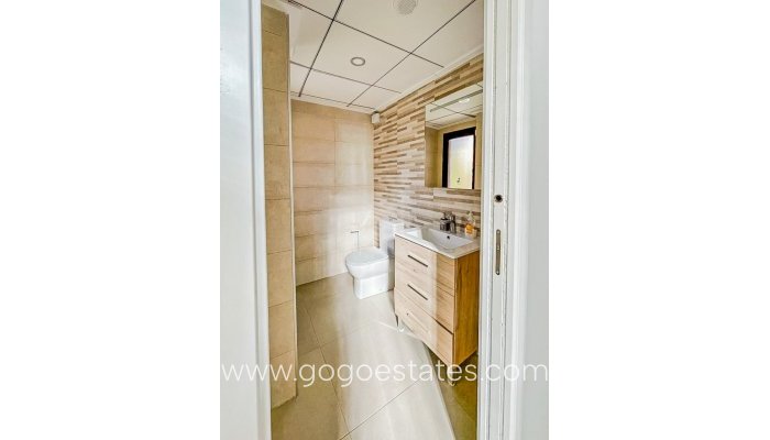 Te koop - Huis - Vrijstaande Villa - La Nucía - La Nucia Centro