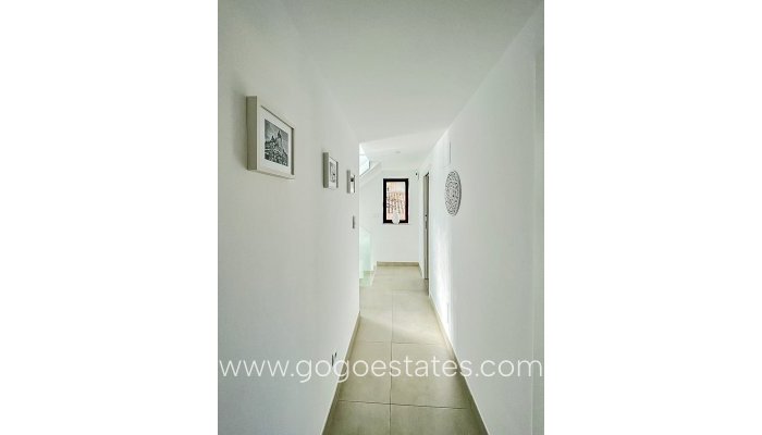 Te koop - Huis - Vrijstaande Villa - La Nucía - La Nucia Centro