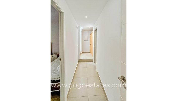 Te koop - Huis - Vrijstaande Villa - La Nucía - La Nucia Centro