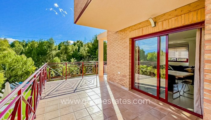 Te koop - Huis - Vrijstaande Villa - La Nucía - La Nucia Centro