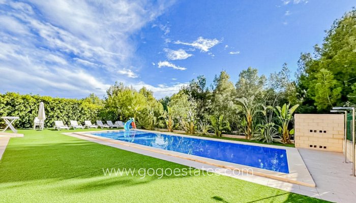 Te koop - Huis - Vrijstaande Villa - La Nucía - La Nucia Centro