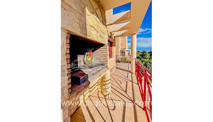 Te koop - Huis - Vrijstaande Villa - La Nucía - La Nucia Centro