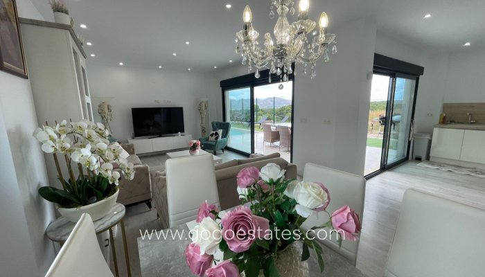 Te koop - Huis - Vrijstaande Villa - l'Alfas del Pi - L'Alfás del Pi Centro