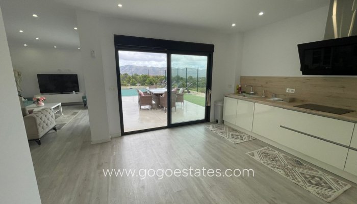 Te koop - Huis - Vrijstaande Villa - l'Alfas del Pi - L'Alfás del Pi Centro