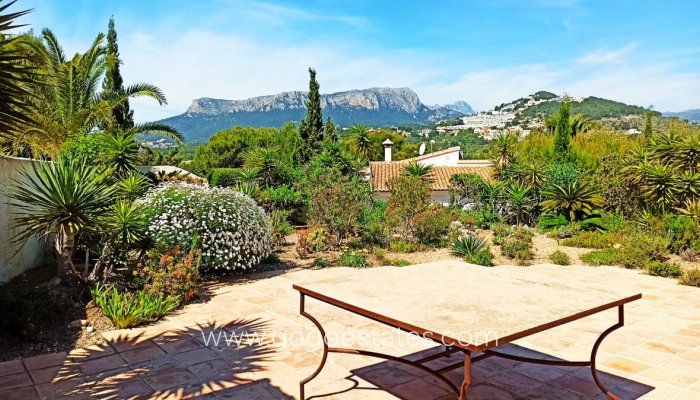 Te koop - Huis - Vrijstaande Villa - Calpe - Calpe Centro