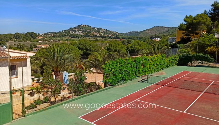 Te koop - Huis - Vrijstaande Villa - Calpe - Calpe Centro