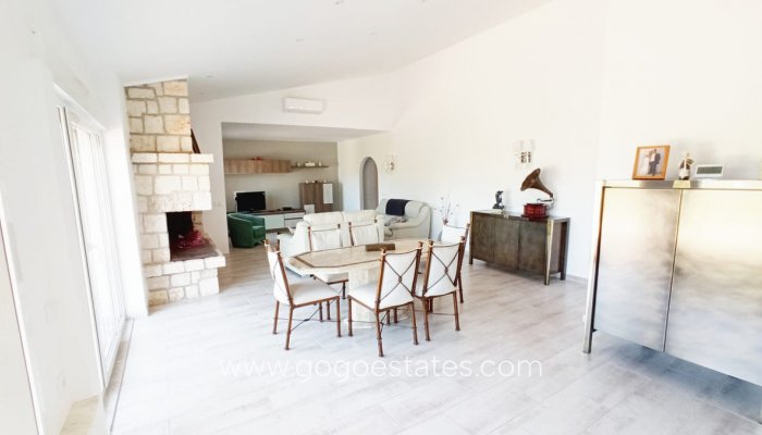 Te koop - Huis - Vrijstaande Villa - Calpe - Calpe Centro