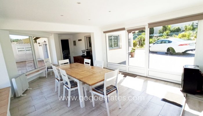 Te koop - Huis - Vrijstaande Villa - Calpe - Calpe Centro