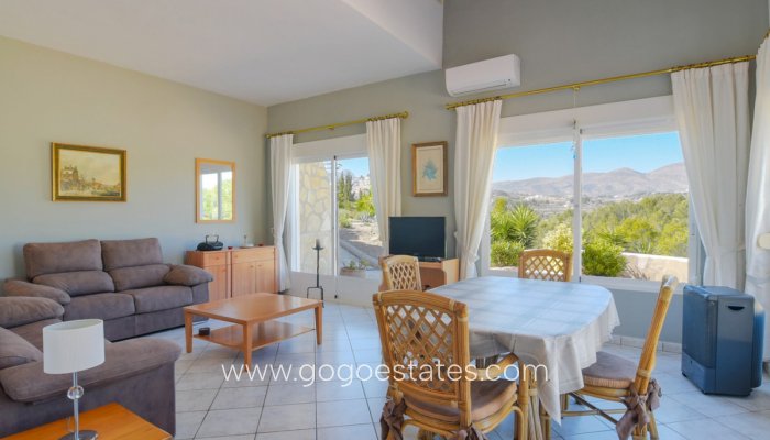 Te koop - Huis - Vrijstaande Villa - Calpe - Calpe Centro