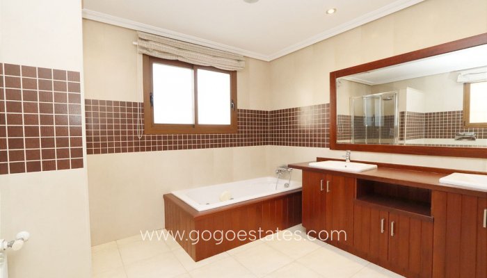 Te koop - Huis - Vrijstaande Villa - Altea - Altea Centro