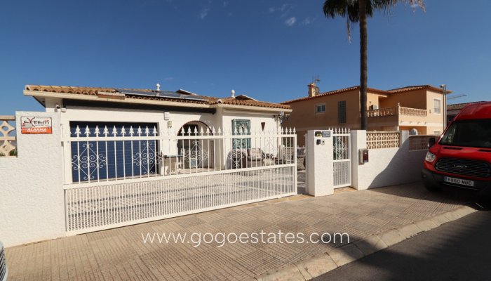 Te koop - Huis - Vrijstaande Villa - La Nucía - La Nucia Centro