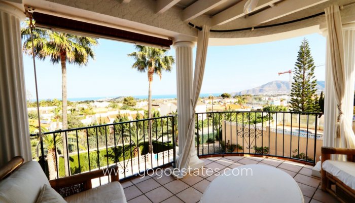 Te koop - Huis - Vrijstaande Villa - La Nucía - La Nucia Centro