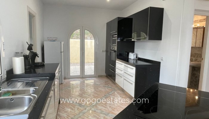 Te koop - Huis - Vrijstaande Villa - Calpe - Calpe Centro