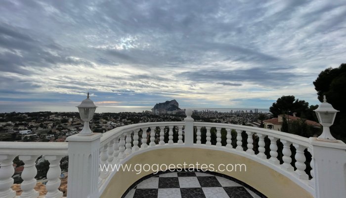 Te koop - Huis - Vrijstaande Villa - Calpe - Calpe Centro